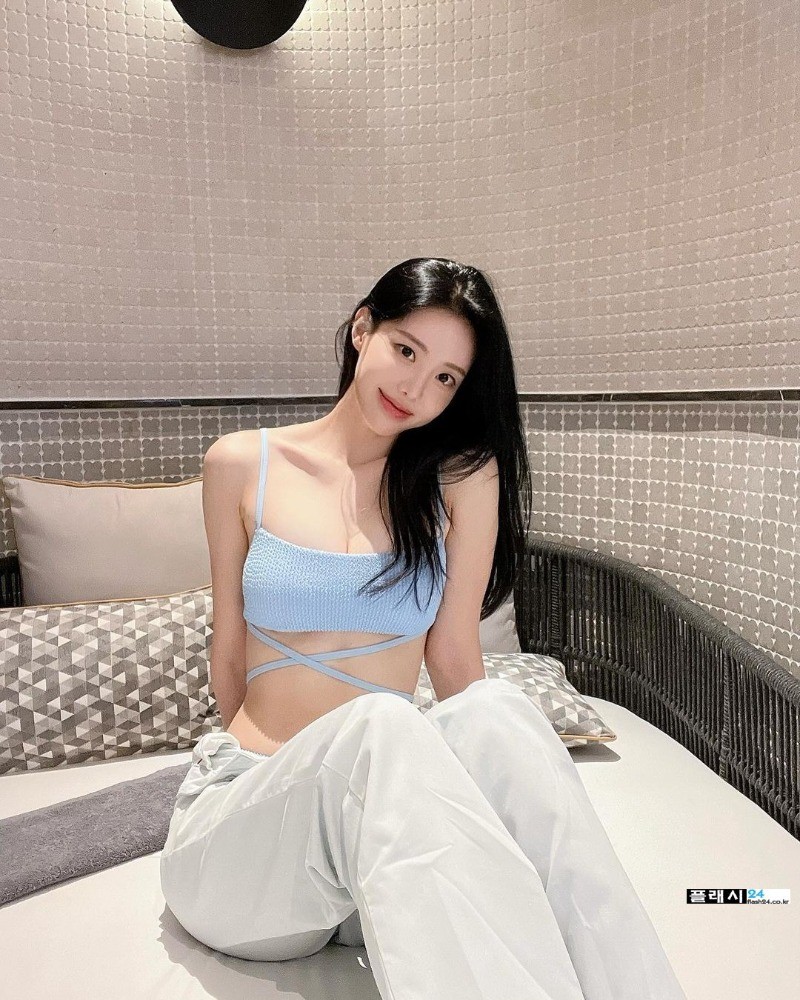 bcf84f75ce0621bc6c2c8b2dccb7b788_1740987827_2369.jpg