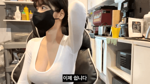 587cff53120ff8806102f05db5ac6e7c_1744989566_5225.gif