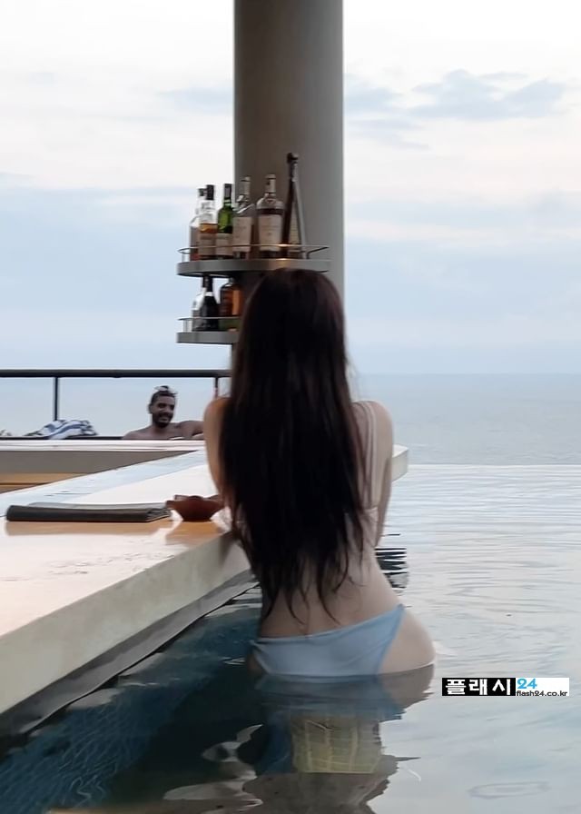 4fd3b6ab029485cd7ab426b68ec60d15_1752443216_5847.jpg